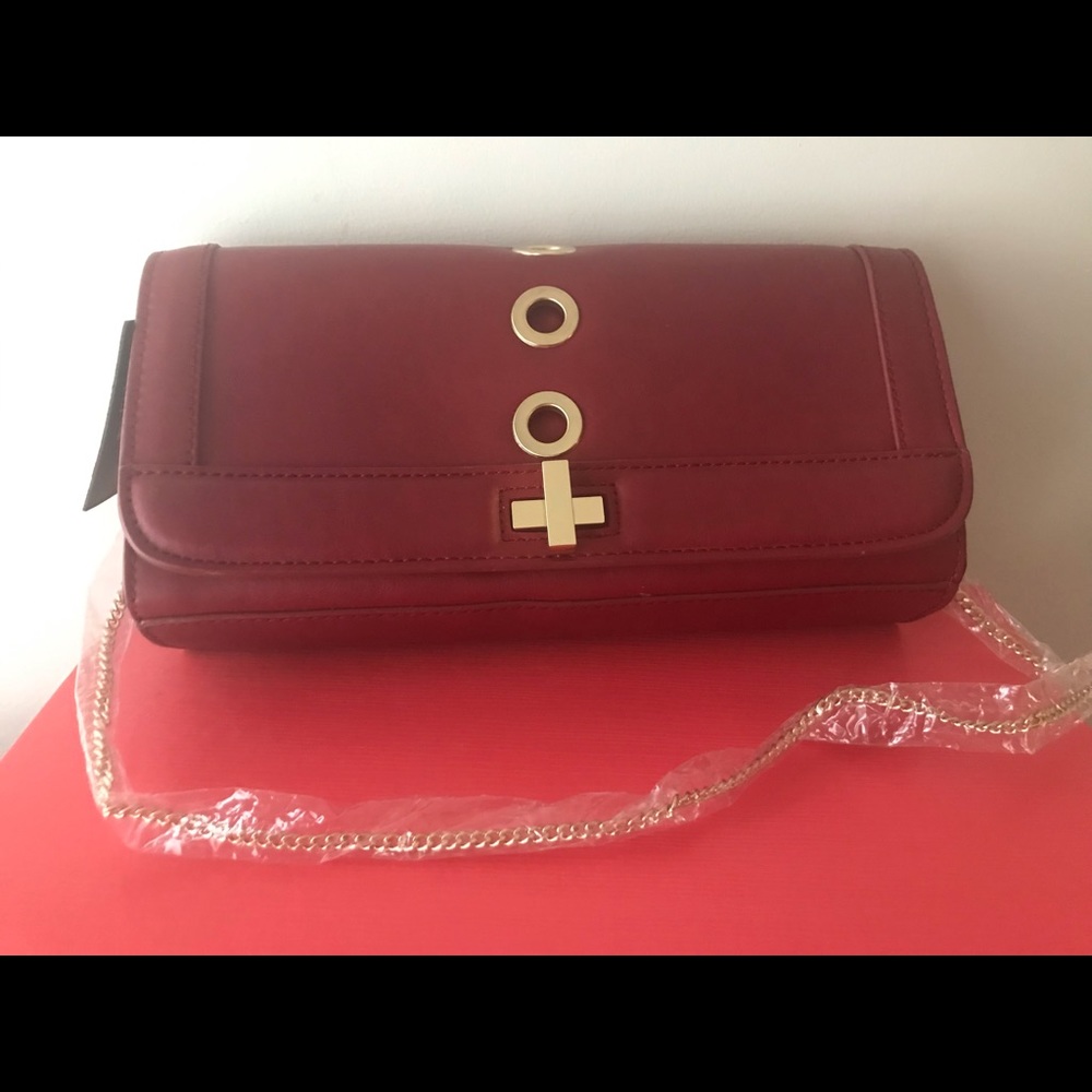 Clutch INC NWT Korracred Red Purse